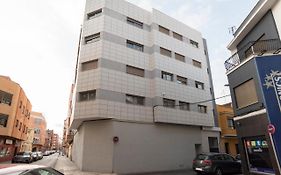 Nuevo y moderno apartamento con aire acondicionado - El Cid 4